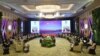 Pertemuan Menteri Luar Negeri Anggota ASEAN yang diketuai oleh Indonesia dengan perwakilan ASEAN Intergovernmental Commission on Human Rights (AICHR), Selasa (11/7) di Jakarta. (Courtesy: Kemlu RI)