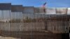Hundreds of Migrants in Southern Mexico Form Group to Head Toward US