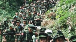 စစ်ကောင်စီ ဗျူဟာစခန်းကို ကချင်လွတ်လပ်ရေးတပ်မတော် (KIA) စစ်ဆင်ရေး၊ ဆွမ်ပရာဘွမ်မြို့အနီး (ဓါတ်ပုံ -- MOMNO News Media USA - Thomas Mung Guite)
