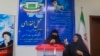 Sejumlah warga Iran memasukan surat suara dalam pilpres putaran kedua di Konsulat Iran di Basra, tenggara Baghdad, Irak, Jumat, 5 Juli 2024. (Foto: Nabil al-Jourani/AP Photo)