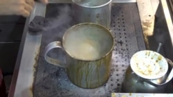 چائے کا عالمی دن
'پاکستانی دل کی باتیں چائے پر ہی کرتے ہیں'
