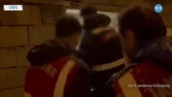 Van’da Evin Tandır Bölümünde 33 Afgan Göçmen
