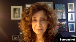 Novinarka Tina Rozenberg, tokom intervjua za Glas Amerike.