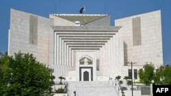  سپریم کورٹ کے لارجر بینچ نے منگل کو ذوالفقار علی بھٹو کیس سے متعلق صدارتی ریفرنس پر سماعت کی۔ 