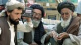 په افغانستان کې په لومړي ځل د راډیو خپرونې د کابل راډیو په نوم د پخواني پاد شاه امان الله د واکمنۍ پر مهال په ۱۳۰۷ لمریزکال کې پیل شوې.