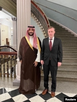 Savetnik za nacionalnu bezbednost Bele Kuće Džejk Salivan sastao se sa saudijskim ministrom odbrane Princom Kalidom bin Salmanom Al Saudom u Vašingtonu. 30. oktobar, 2023. (Foto: REUTERS)