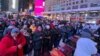 Suasana salat Tarawih di Times Square, New York belum lama ini (dok: Teddy Cahyadi)