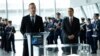 Menteri Luar Negeri Hungaria Peter Szijjarto (tengah), berpidato di depan hadirin pada upacara peringatan 75 tahun NATO di markas NATO di Brussels, Kamis, 4 April 2024. (AP/Geert Vanden Wijngaert)