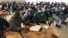 Bakhala ngeholo eliphansi ...