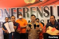 Satgas TPPO Polda Bali menangkap tiga orang pelaku kasus yang akan mengirim PMI ilegal ke Jepang.foto humas Polda Bali