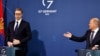 Nemački kancdelar Olaf Šolc i predsednik Srbije Aleksandar Vučić na zajedničkoj konferenciji za medije u Berlinu (foto: Reuters)