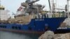 Kapal "Rwabee" berbendera Emirat di Laut Merah yang disita oleh pemberontak Houthi Yaman dan dilaporkan membawa peralatan militer Saudi, di lokasi yang dirahasiakan, 3 Januari 2022. (Foto: Al-Huthi Group Media Office / AFP)