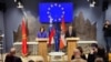 Tanja Fajon i Aleksander Šalenberg u Podgorici (Foto: Jovan Radulović)