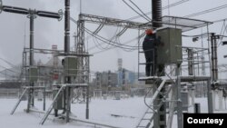O'zbekiston viloyatma-viloyat tok uzilishlari va me'yoridan past bosimli gaz bilan kuch kechirmoqda 