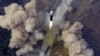 북한이 지난달 24일 김정은 국무위원장의 명령에 따라 신형 대륙간탄도미사일(ICBM) '화성-17형'을 시험 발사했다며 다음날 관영매체를 통해 공개한 장면.