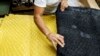 Kulit Ikan Amazon Sekarang Jadi Bagian dari Tren Mode di New York