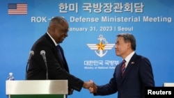 한국을 방문한 로이드 오스틴 미국 국방장관과 이종섭 한국 국방부 장관이 31일 서울 국방부 청사에서 회담했다.