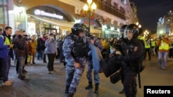 UKRAINE-CRISIS/MOBILISATION-PROTESTS