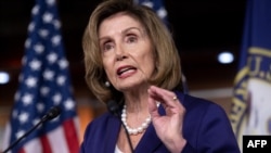 Ketua DPR AS Nancy Pelosi memberikan konferensi pers di Capitol Hill, Washington DC, hari Jumat 29 Juli 2022.
