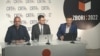 Pavle Dimitrijević, Raša Nedeljkov i Vujo Ilić iz CRTE govore o izbornom danu na konferenciji za novinare (foto CRTA)