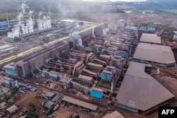 Smelter nikel milik PT Virtue Dragon NIckel Industry di Konawe, Sulawesi, 21 September 2022. (Foto: Andry Denisah/AFP)