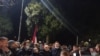 Protestu protiv manjinske vlade pridružili se i pojedini ministri