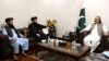 د خېبرپښتونخوا وزیراعلا علي امين ګنډاپور افغانستان کې د واکمنو طالبانو د پېښور کونسل جنرل محب الله شاکي سره ليدلي