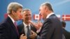 Američki državni sekretar Džon Keri, generalni sekretar NATO-a Jens Stoltenberg i crnogorski premijer Milo Đukanović