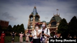 HEALTH-CORONAVIRUS/SHANGHAI-DISNEYLAND
