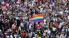 Pawai Pride Kembali ke Madrid, Ribuan di Bucharest Tuntut Kesetaraan