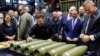 Зеленски во САД ќе бара оружје со долг дострел и ќе го претстави планот за победа 