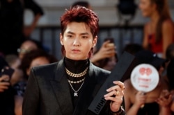Kris Wu tiba di iHeartRadio MuchMusic Video Awards (MMVA) di Toronto, Ontario, Kanada 26 Agustus 2018. (REUTERS/Mark Blinch/File Photo)