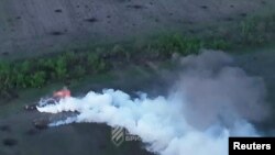 Ukrajinske snage gađaju ruske pozicije u pravcu Bahmuta (Foto: Ukrainian Armed Forces Press Service/Handout via REUTERS)