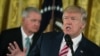 Trump Tak Akan Melarang Mantan Kepala FBI Memberi Kesaksian