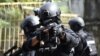 Polisi antiteror dalam latihan kontraterorisme di pelabuhan Benoa, Bali, 8 Maret 2018 (Foto: AFP)