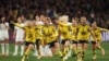 'Yan wasan Sweden suna murnar fitar da Amurka a bugun fenariti 5-4
