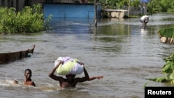 Wani yankin jihar Bayelsa da ambaliyar ruwa ta mamaye a Najeriya, ranar 6 ga watan Oktoba 2012. 