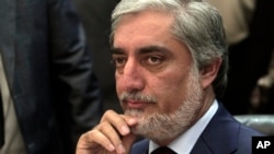 داکتر عبدالله می گوید "سلامت افغانستان، سلامتی ماست"