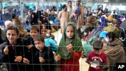 کمپ تخلیه شدگان افغان در پایگاه نظامیان امریکایی در شهر رامشتاین آلمان