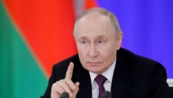 ប្រធានាធិបតី​រុស្ស៊ី លោក Vladimir Putin ថ្លែង​ក្នុង​សន្និសីទ​សារព័ត៌មាន​បន្ទាប់​ពី​ជួប​ជាមួយ​សមភាគី​បេឡារុស លោក Alexander Lukashenko ក្នុង​ទីក្រុង​មូស្គូ ប្រទេស​រុស្ស៊ី កាលពី​ថ្ងៃទី១៣ ខែមីនា ឆ្នាំ២០២៥។