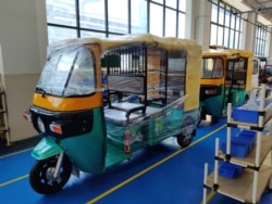 Companies manufacturing e-rickshaws like Shigan Evoltz at Manesar near New Delhi have seen brisk demand in recent years. (A. Pasricha/VOA)