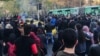 Sedikitnya 12 Orang Tewas dalam Protes di Seluruh Iran 