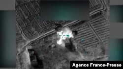 Рациите беа одговор на ракетниот напад врз американските војници во земјата, соопшти американската Централна команда (ЦЕНТКОМ). 