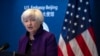 Menteri Keuangan Janet Yellen berbicara dalam konferensi pers di Kedutaan Besar AS di Beijing, Minggu, 9 Juli 2023. (Foto: AP/Mark Schiefelbein)