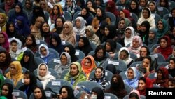 Avganistanke prisustvuju sednici konsultativnog plemenskog saveta Loja Jirga u Kabulu, 29. aprila 2019.