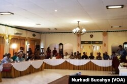 Gerakan Suluh Kebangsaan mengajak tokoh-tokoh di seluruh Indonesia menjaga persatuan (foto: VOA/Nurhadi Sucahyo)