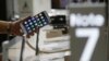 เครื่องบินโดยสารในรัฐเคนตักกี้อพยพผู้โดยสารฉุกเฉินหลัง 'ซัมซุง Note 7' ลุกไหม้บนเครื่อง !!