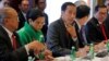 Indonesian President Joko Widodo (center) participates in a meeting with Australian business leaders during his visit to Sydney, Australia, Feb. 25, 2017. 