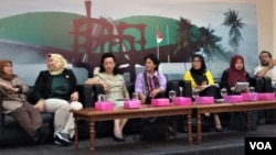 Diskusi oleh Perempuan Parlemen soal tindaklanjut putusan Mahkamah Konstitusi untuk pencegahan dan penghentian perkawinan anak di Gedung DPR/MPR, Senayan, Rabu (9/1). (VOA/Fathiyah)
