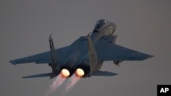 Indonesia pernah membeli pesawat tempur dari Israel pada akhir 1970an.
